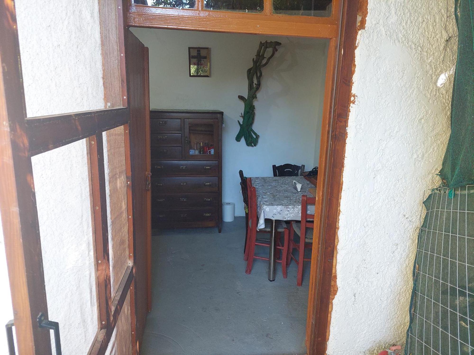 Sofiana'S Garden Retreat With Private Pool Apartamento Dhrapaniás Quarto foto